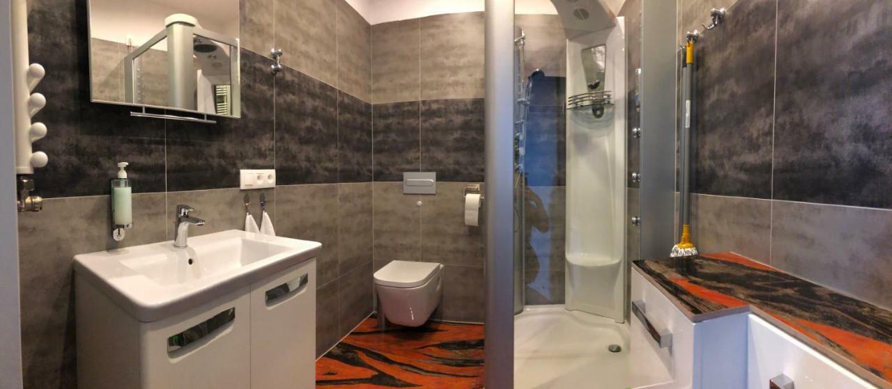 Luxapartament 1 - Z Widokiem I Garazem W Nowym Zeta Park Устронь Екстер'єр фото