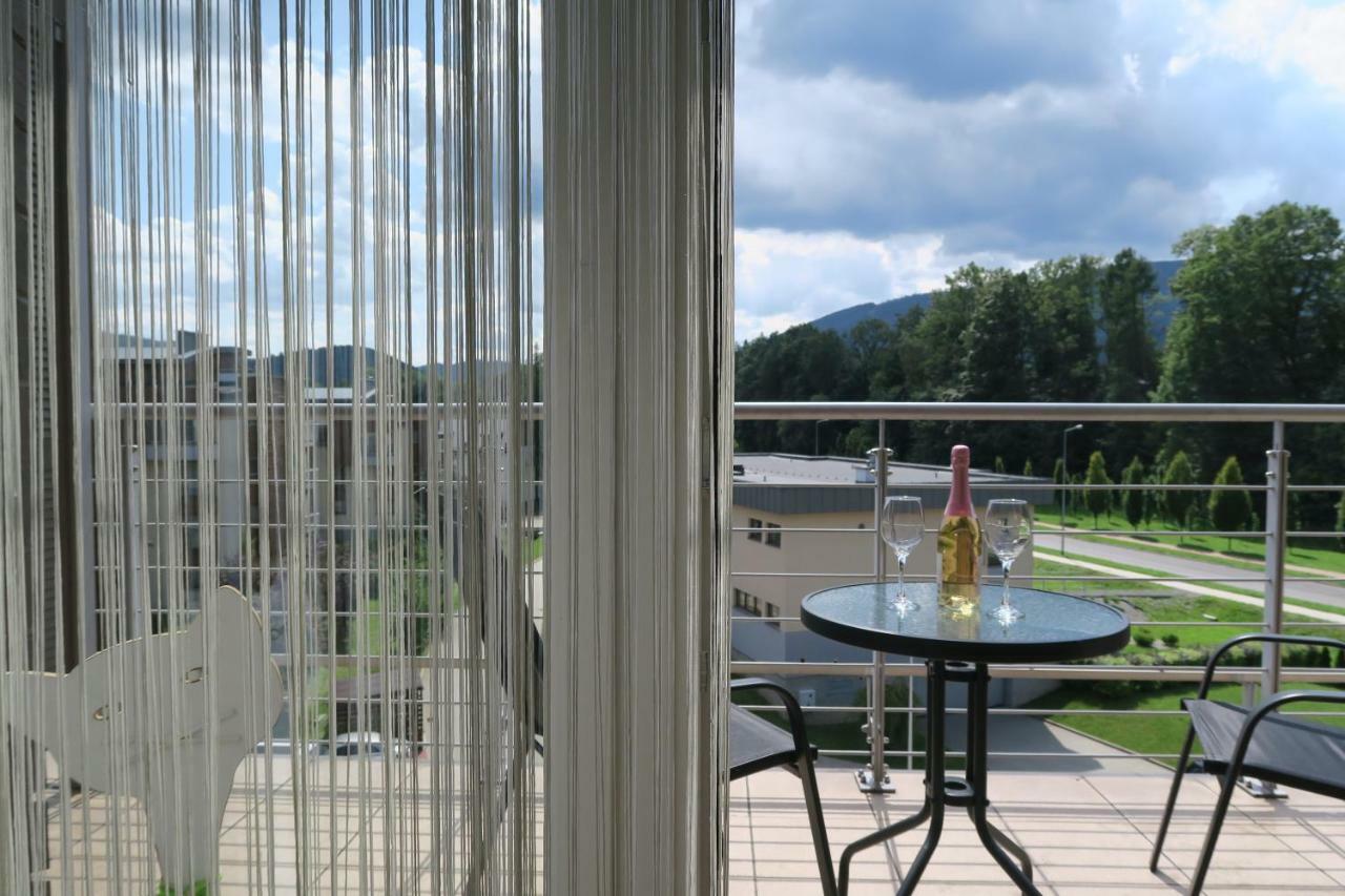 Luxapartament 1 - Z Widokiem I Garazem W Nowym Zeta Park Устронь Екстер'єр фото